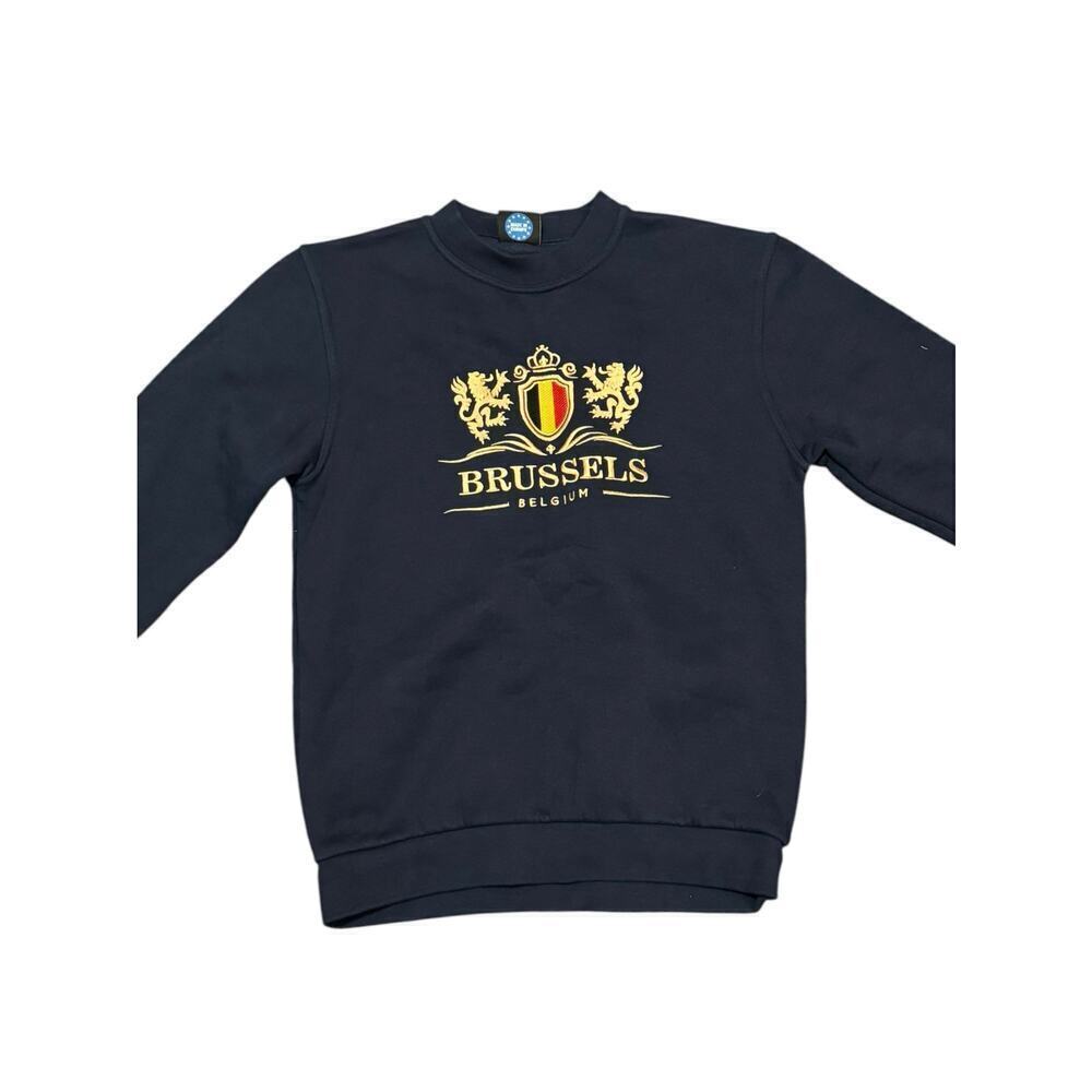 NWOT Brussels Belgium Men’s Navy Crewneck Sweatshirt Embroidered Size M​​​​​ - Picture 2 of 8